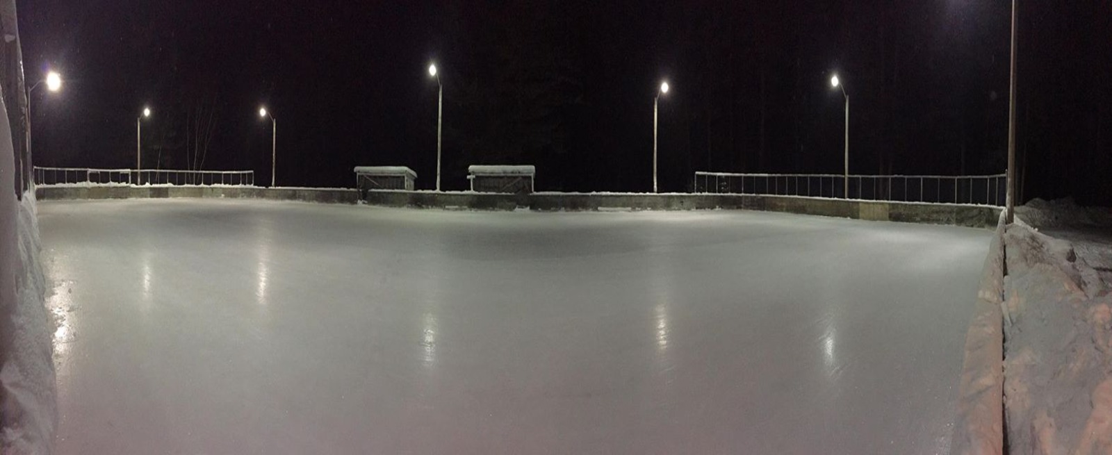 Griffith rink at night